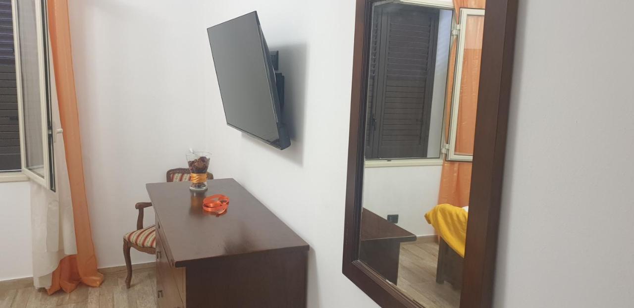 Casa Vacanze Il Girasole Bagheria Eksteriør billede